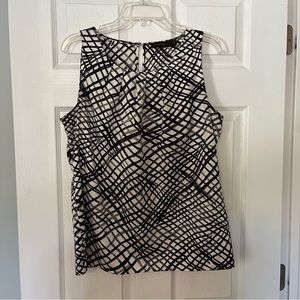 The Limited L ivory, gray & black geometric blouse